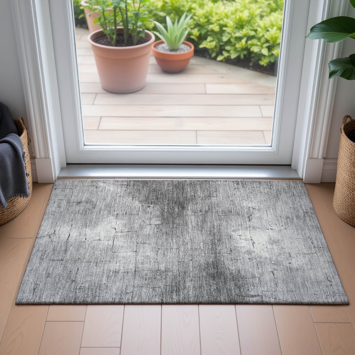 Addison Chantille ACN2215 Geometric Machine Made Transitional Gray Rug