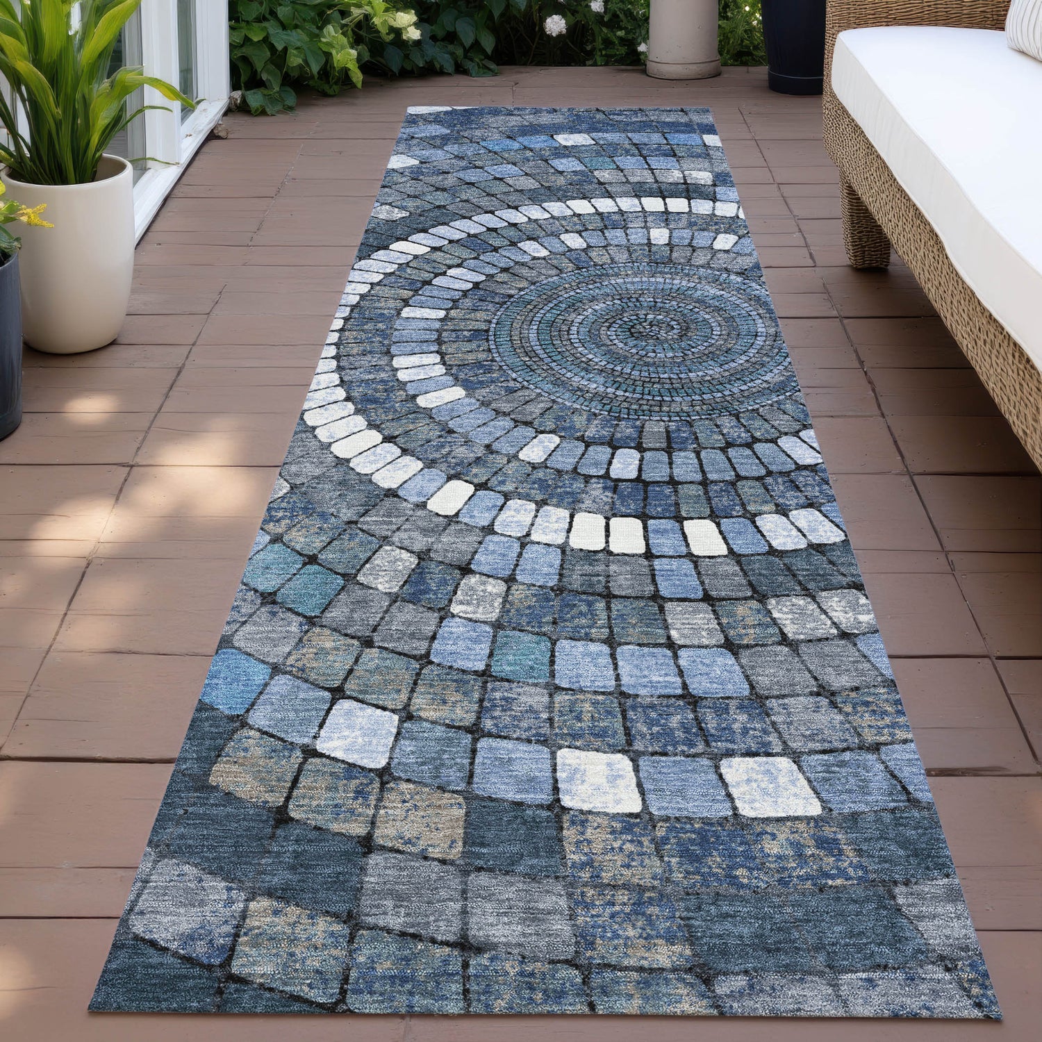 Addison Chantille ACN2216 Geometric Machine Made Transitional Navy Rug