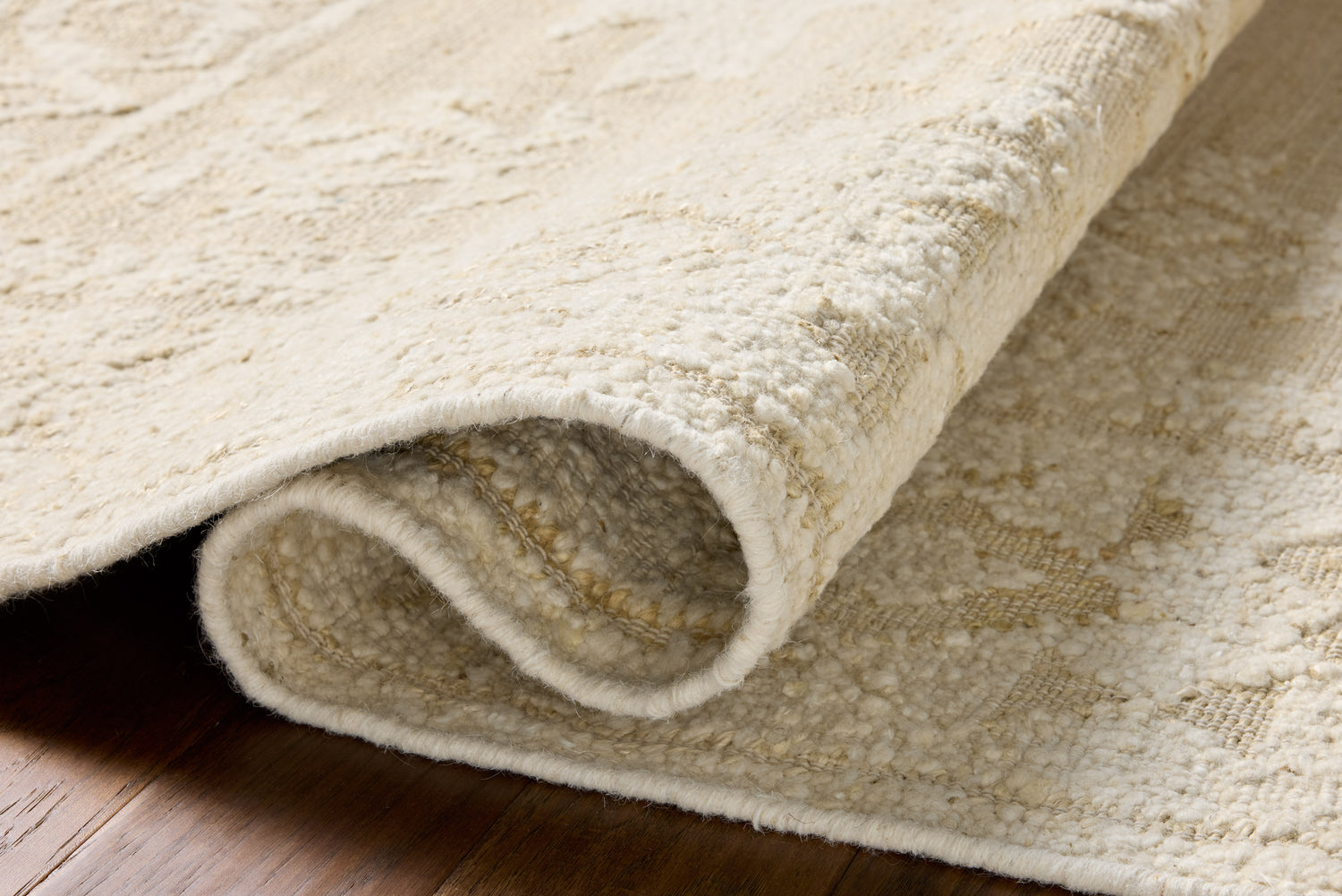 Loloi Alara ALR-01 Traditional Hand Woven Ivory, Natural Rug
