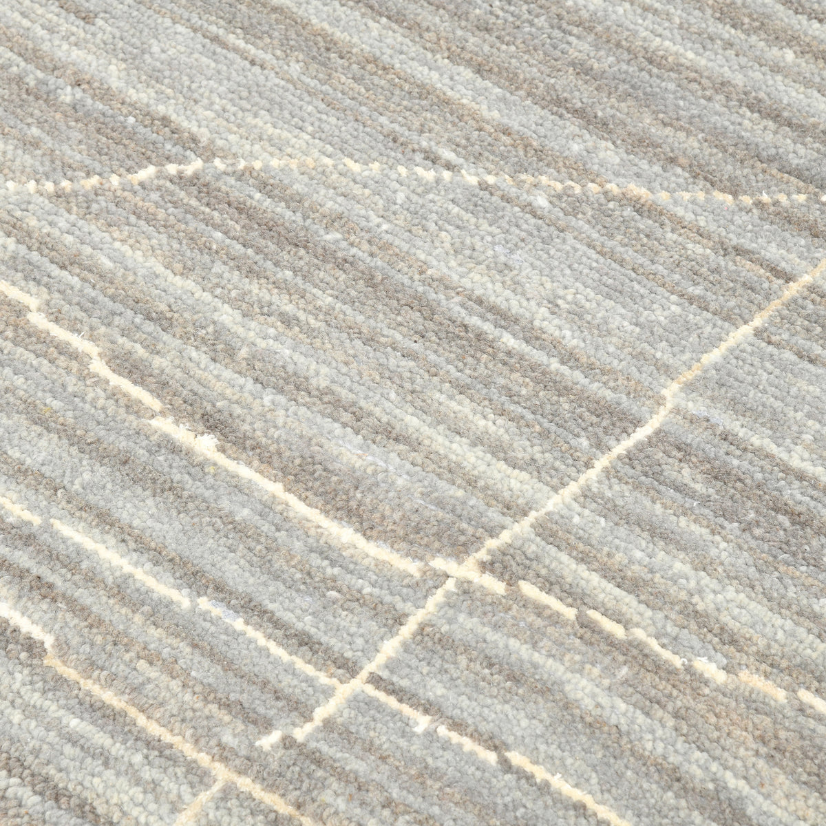 Amer Anna ANN-3 Gray area rug - close-up view