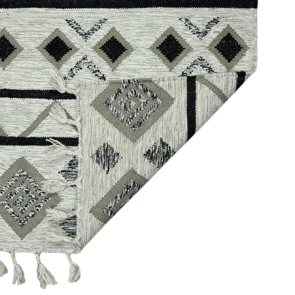Amer Artifacts ARI-4 Ivory area rug - back view