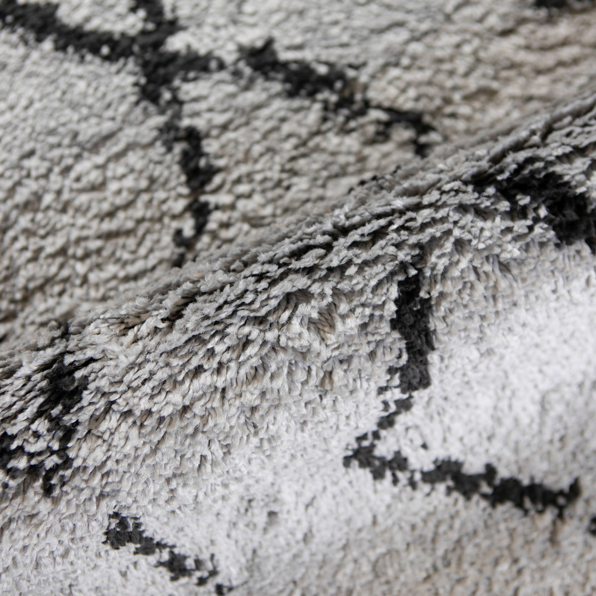 Amer Aspen ASP-4 Light Gray area rug - color swatch view