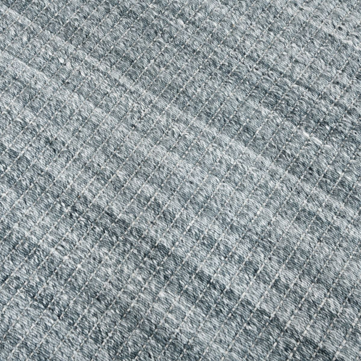 Amer Atlantic ATN-3 Metallic Gray / Light Grey area rug - close-up view