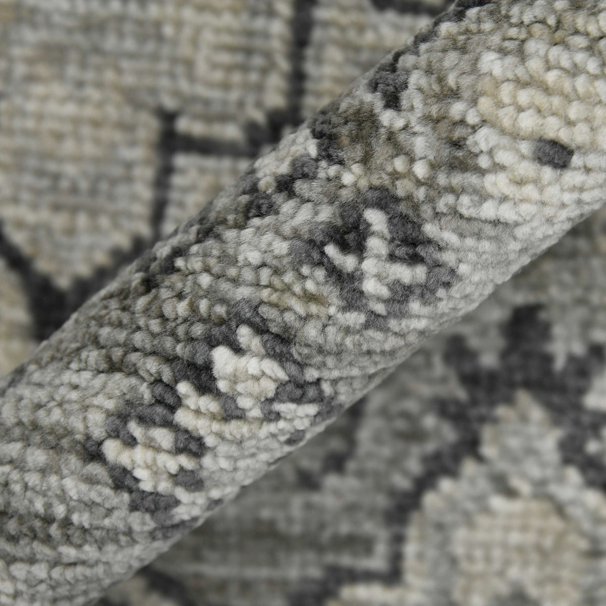 Amer Blu BLU-35 Gray area rug - color swatch view