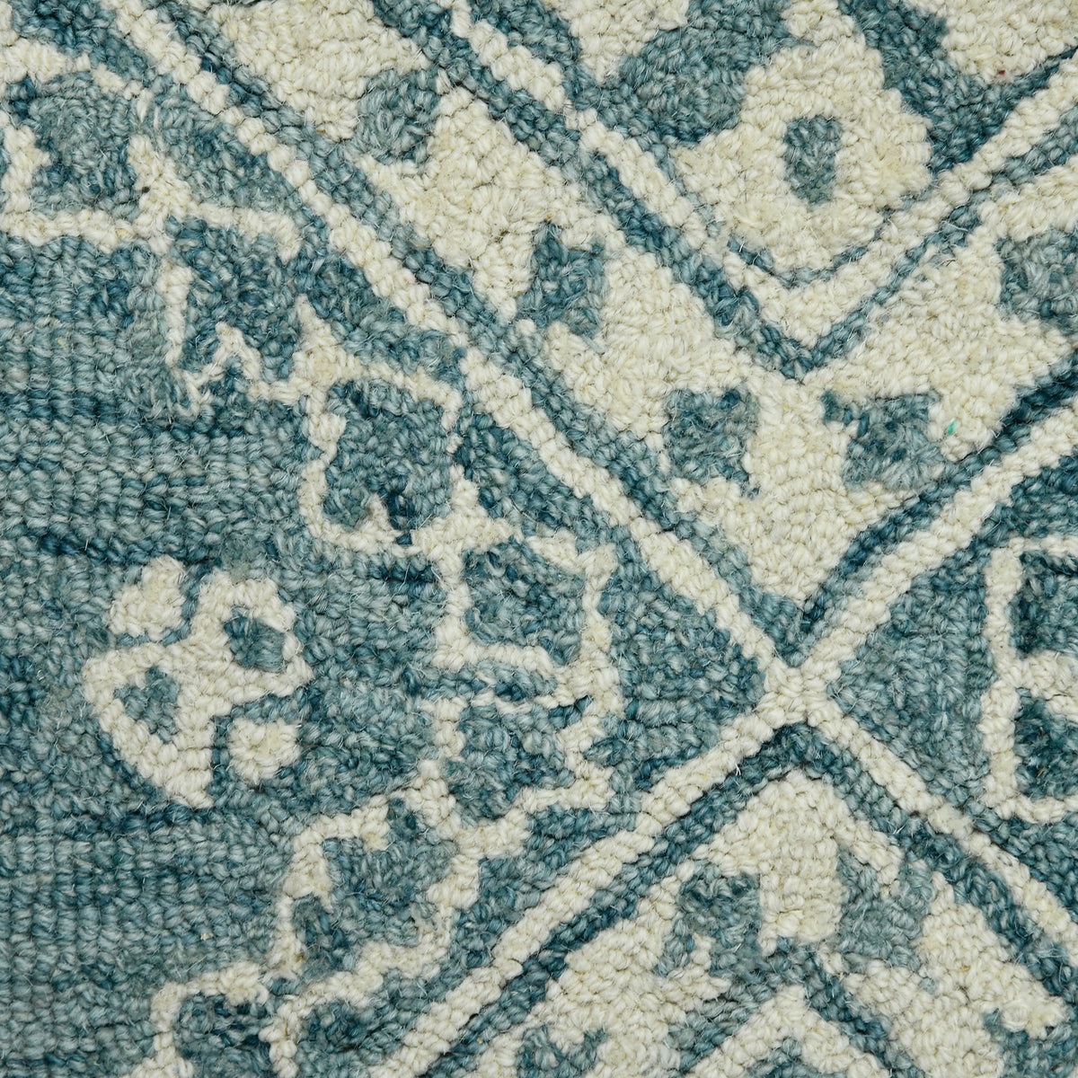 Amer Boscage BOS-64 Teal Blaze area rug - close-up view