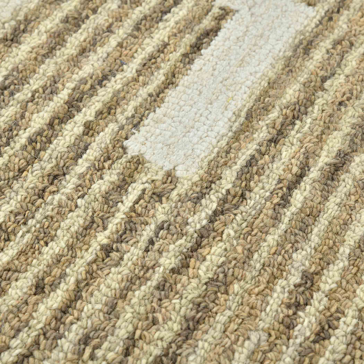 Amer Chicago CHI-1 Beige area rug - close-up view