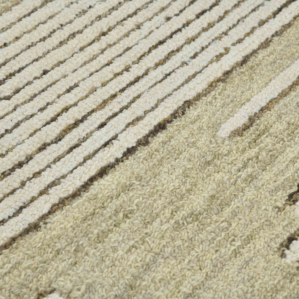 Amer Chicago CHI-4 Ivory area rug - close-up view