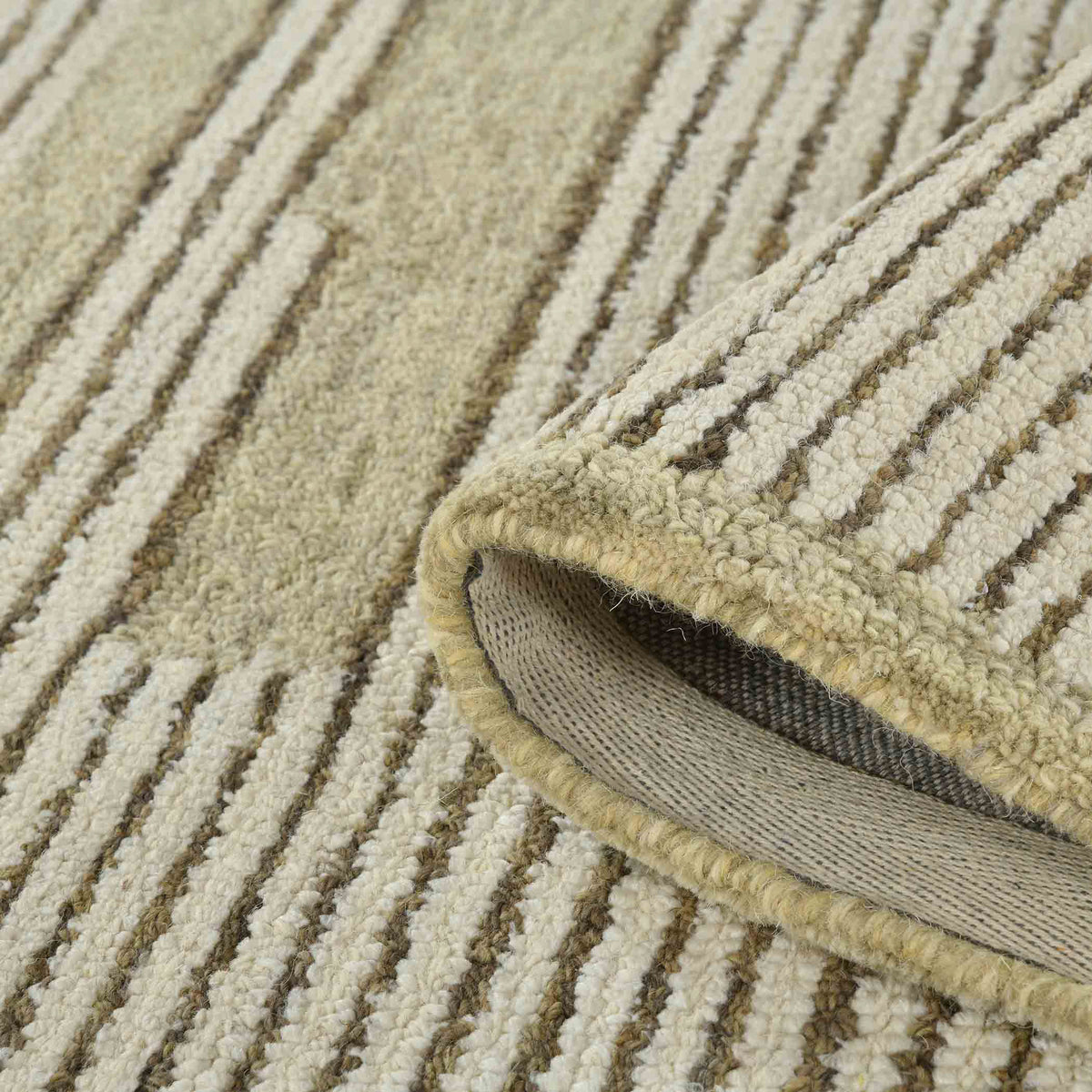 Amer Chicago CHI-4 Ivory area rug - rolled view
