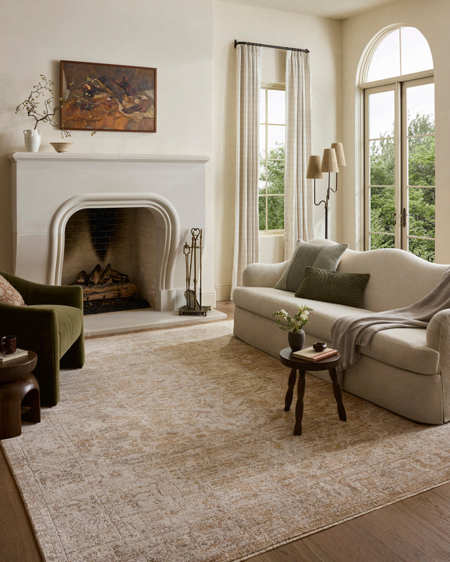 Loloi Clarisse CLS-03 Traditional Power Loomed Taupe, Dove Rug