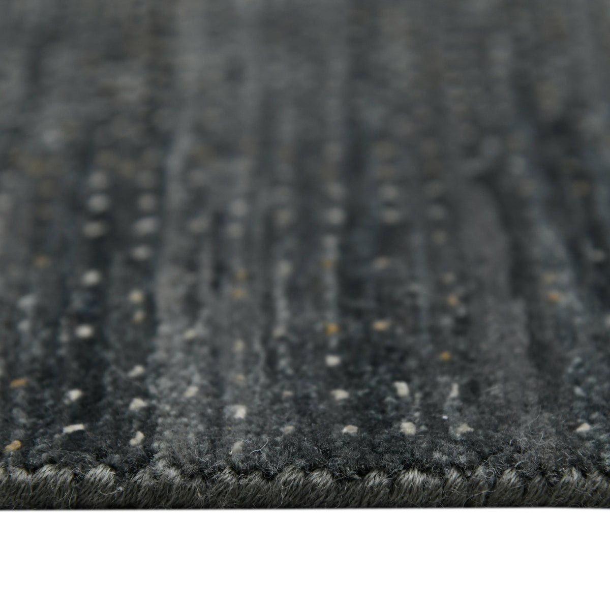 Amer Dazzle DAZ-95 Graphite area rug - profile view