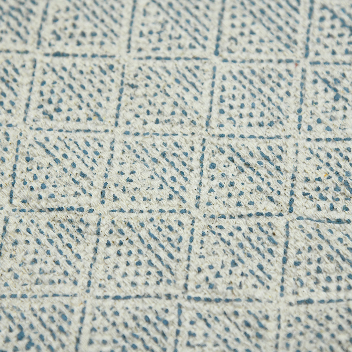 Amer Dune DUN-6 Blue area rug - close-up view