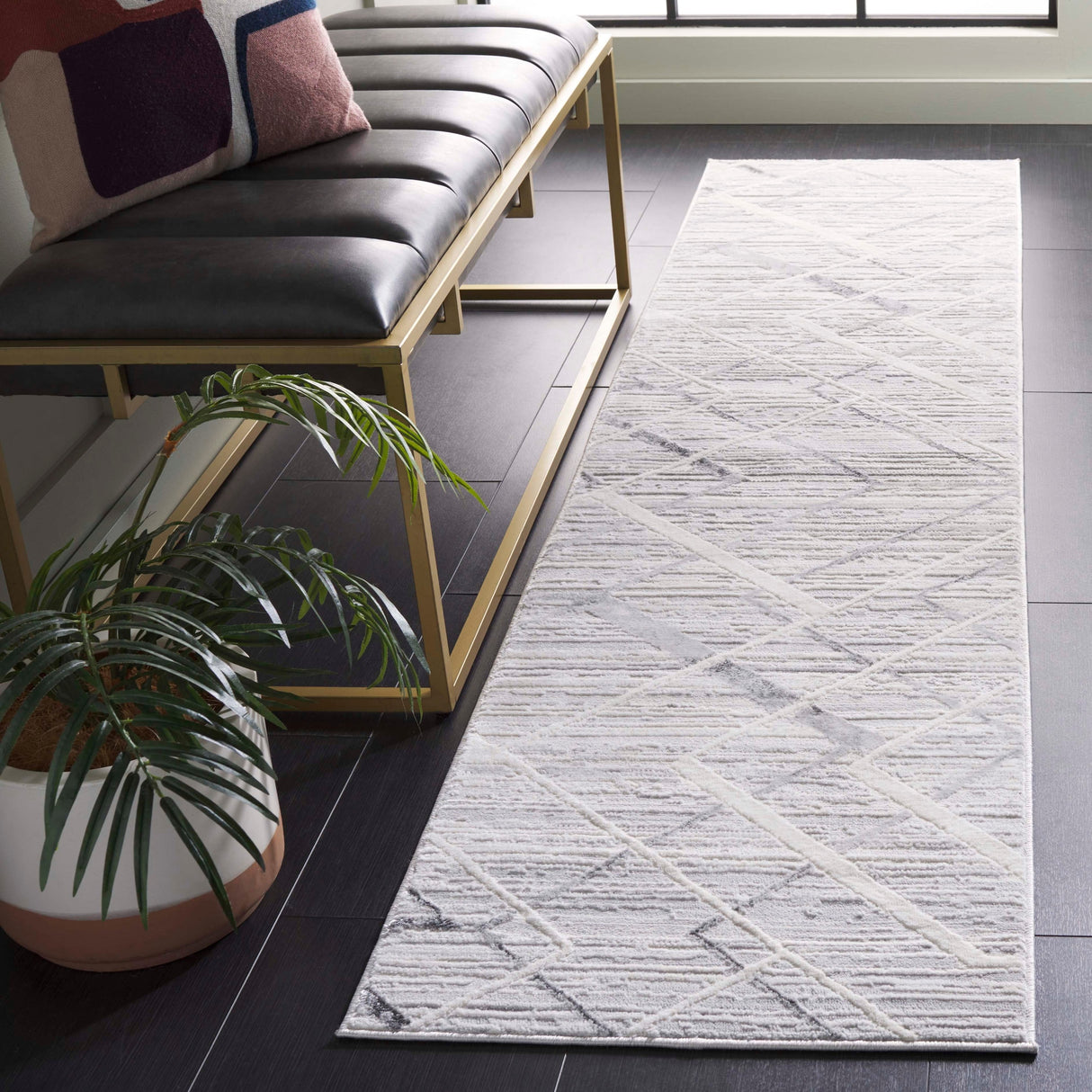 Safavieh Hanna Han102A Ivory/Light Grey Rug.