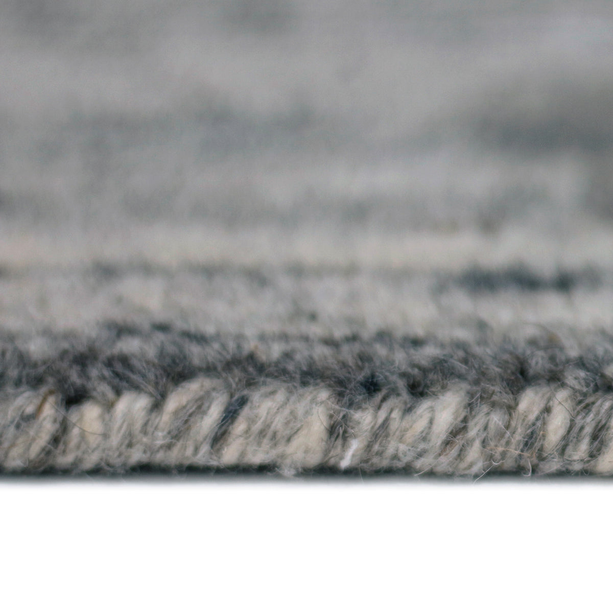 Amer Heaven HEA-1 Silver area rug - profile view