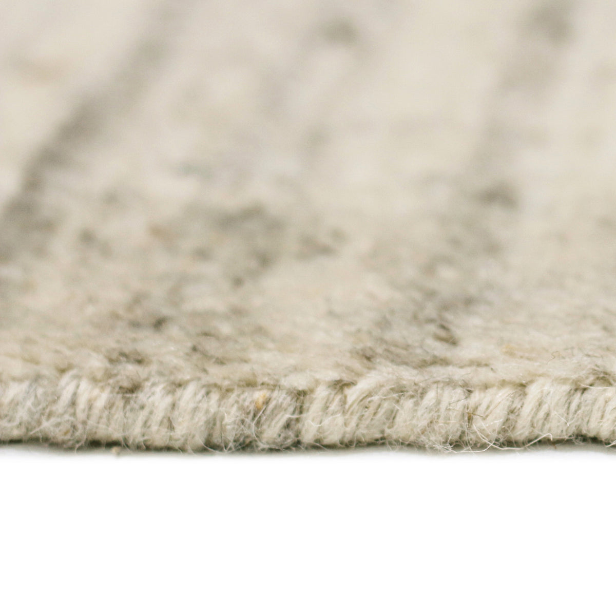 Amer Heaven HEA-3 Ivory area rug - profile view