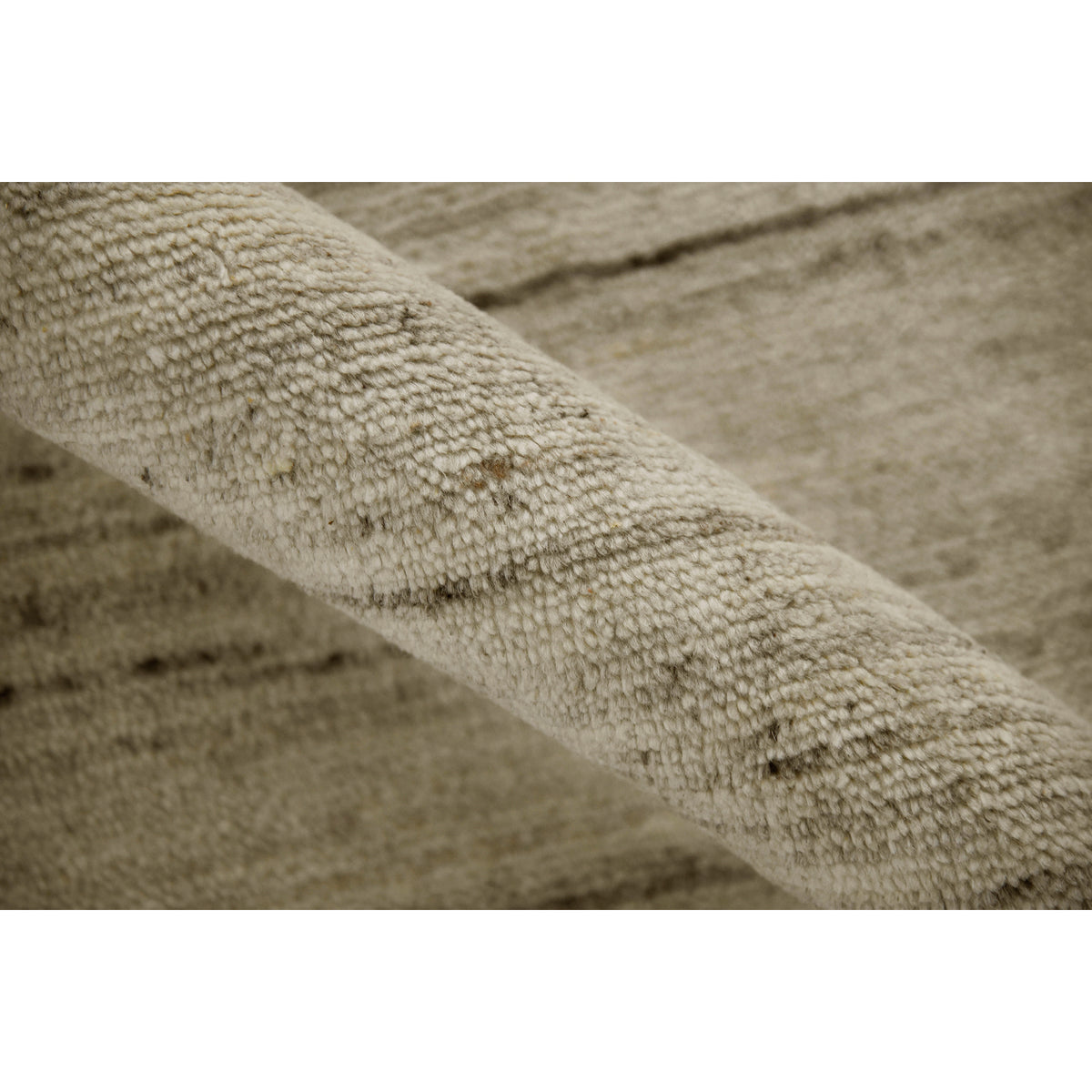 Amer Heaven HEA-3 Ivory area rug - color swatch view