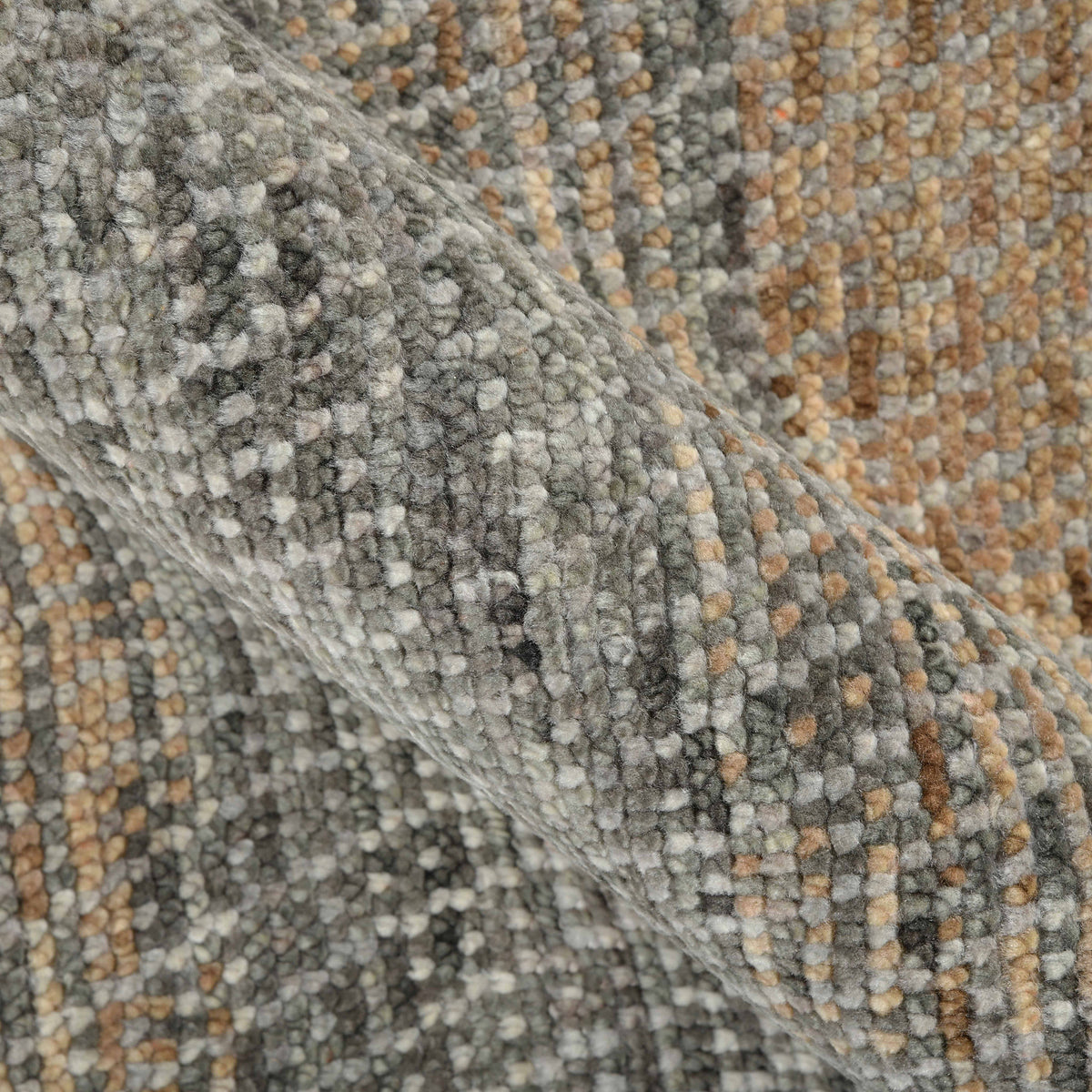 Amer Legacy LEG-41 Falcon area rug - color swatch view