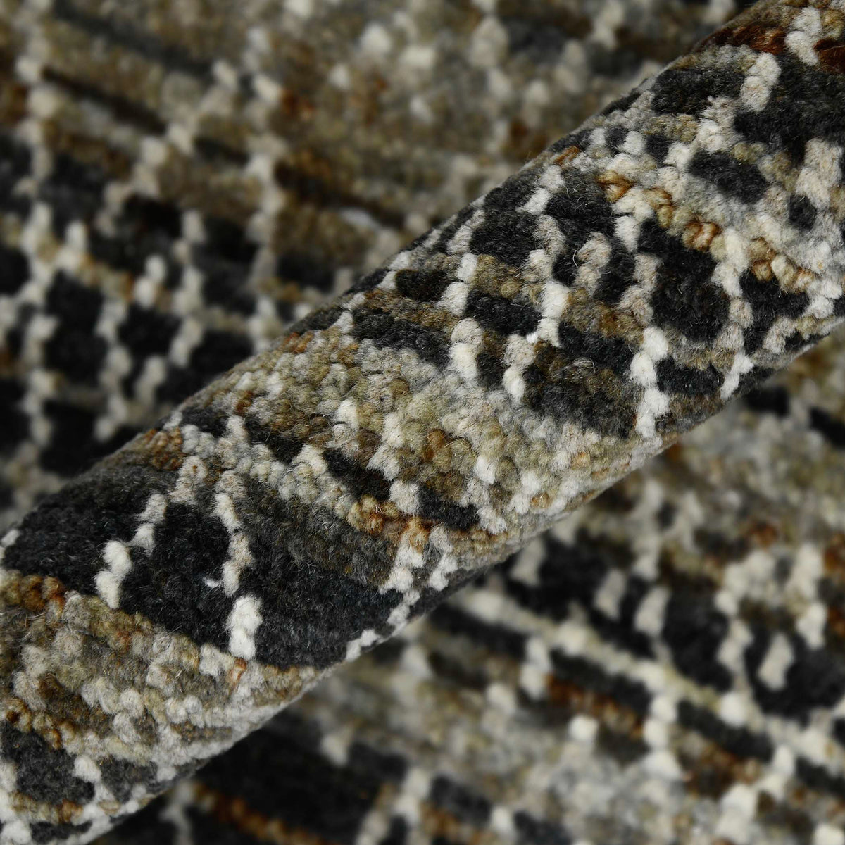 Amer Legacy LEG-7 Cooper Gray area rug - color swatch view