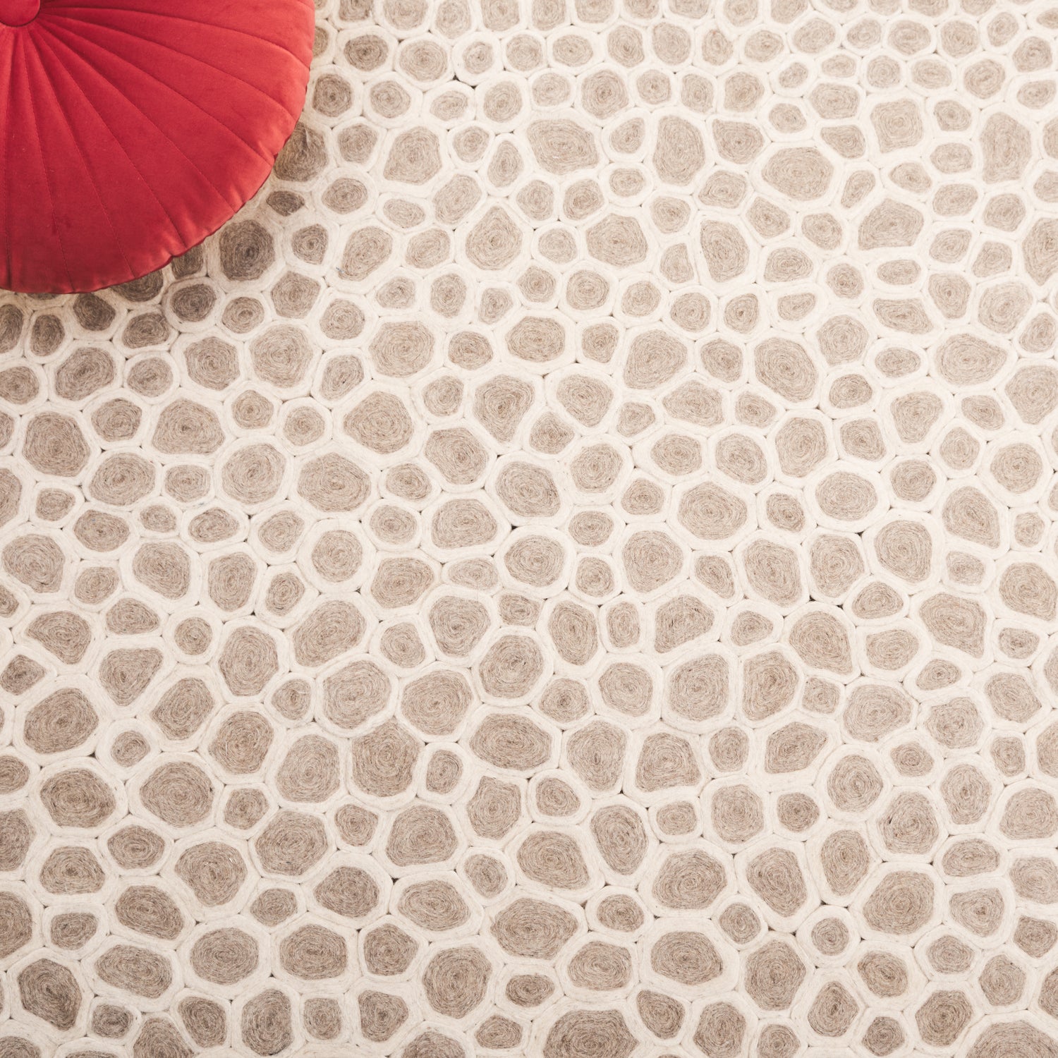 Safavieh Manhattan Man475B Beige/Brown Rug.