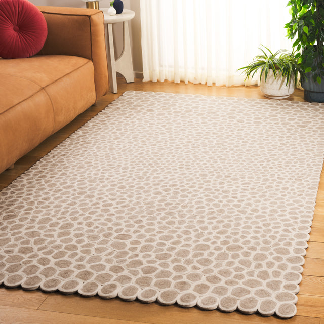Safavieh Manhattan Man475B Beige/Brown Rug.