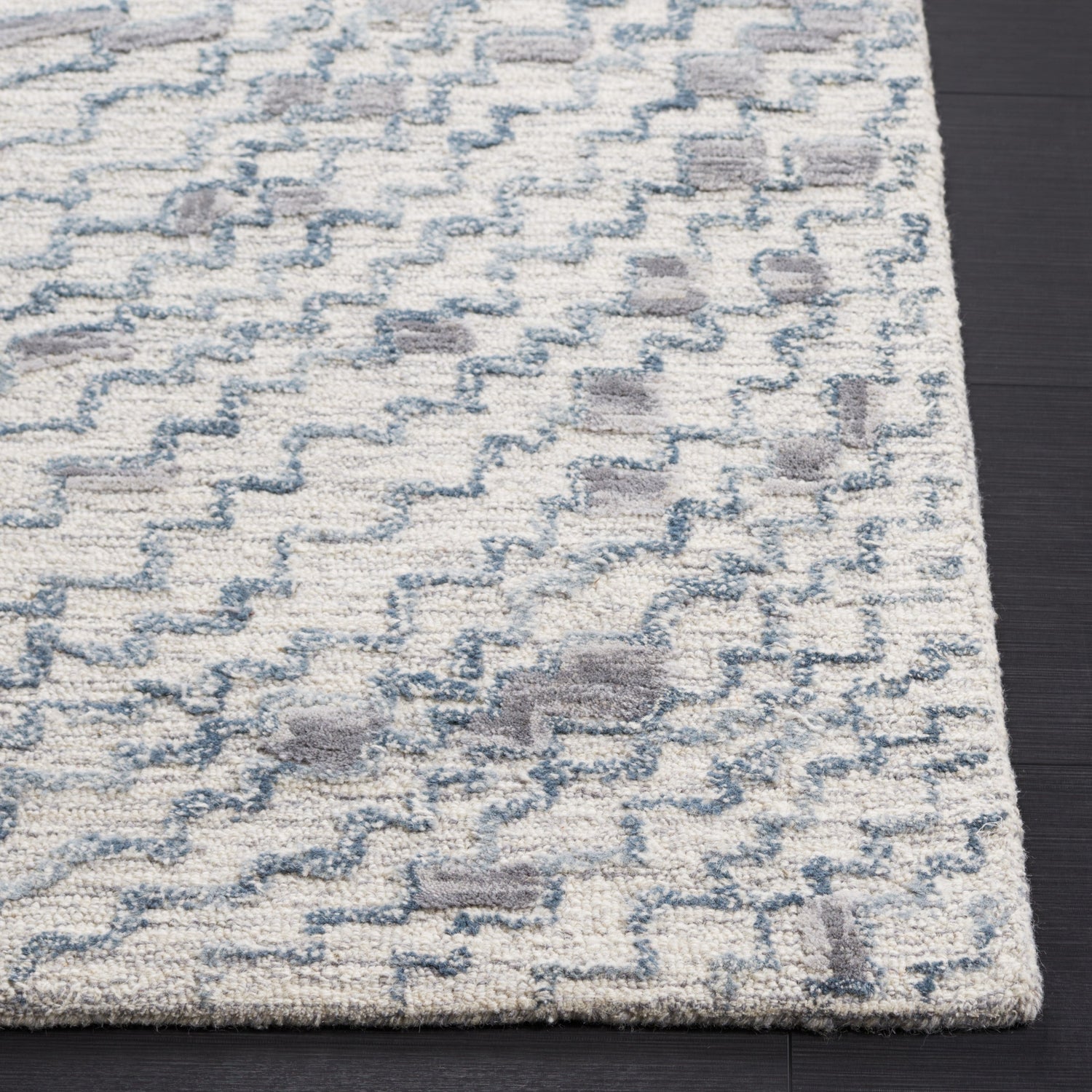 Safavieh Metro Met178F Grey/Ivory Rug.