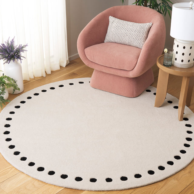 Safavieh Metro Met913Z Ivory/Black Rug.