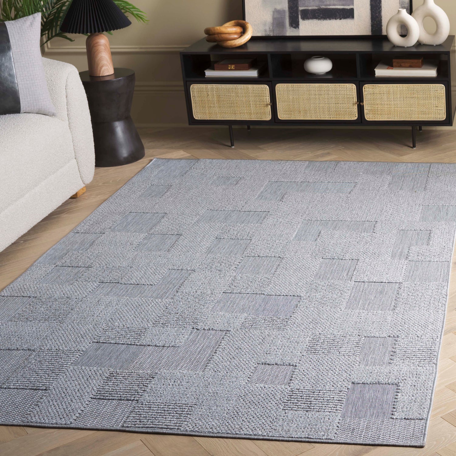 Safavieh Milos Mlo108F Grey Rug.