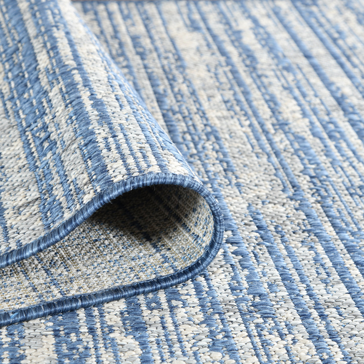 Amer Maryland MRY-8 Blue area rug - rolled view