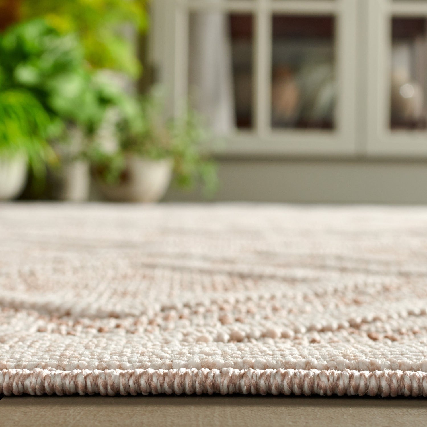 Safavieh Martha Stewart Global Msro218B Light Beige/Brown Rug.