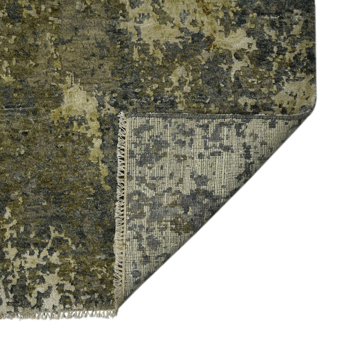 Amer Mystique MYS-10 Iron area rug - back view