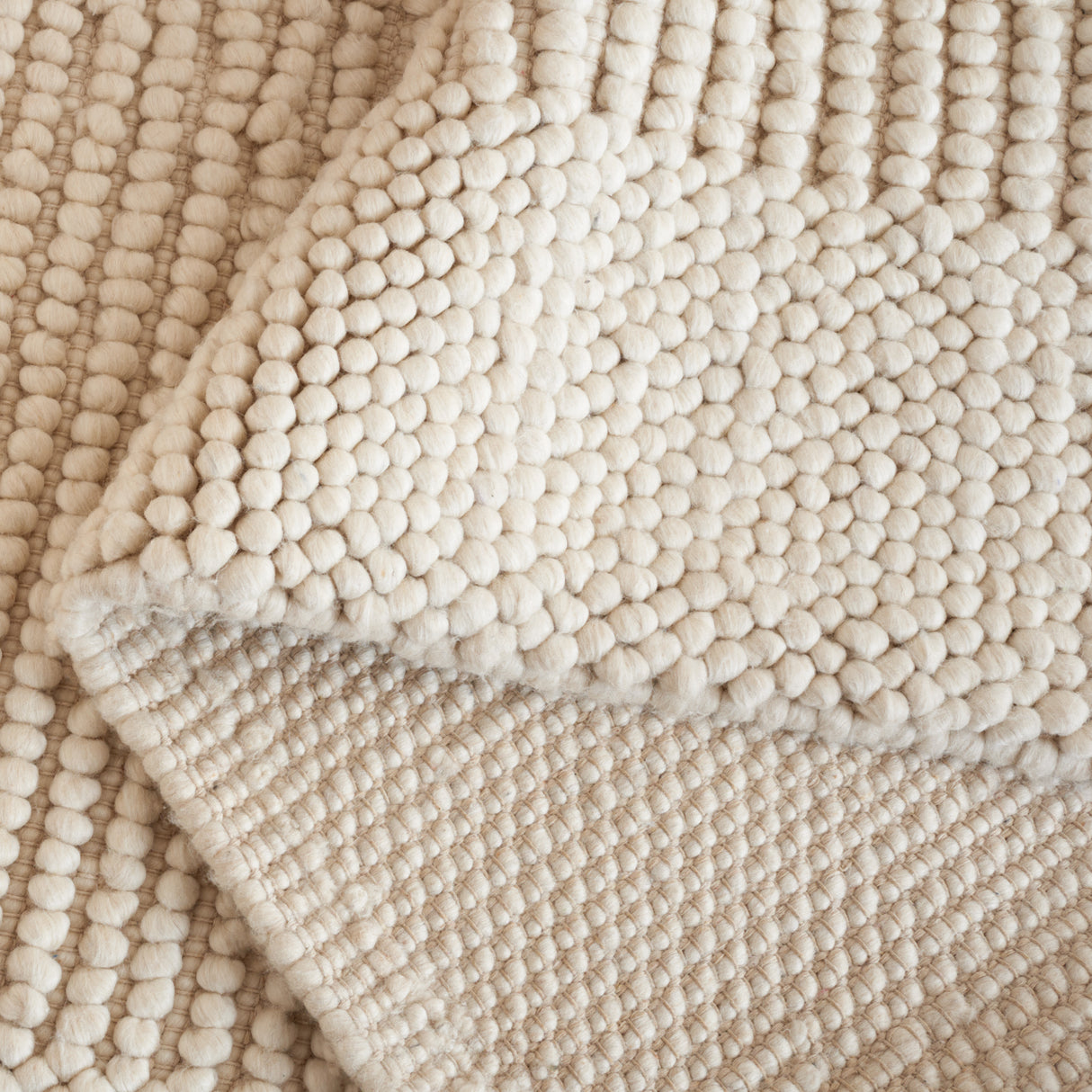 Safavieh Natura Nat130A Ivory Rug.