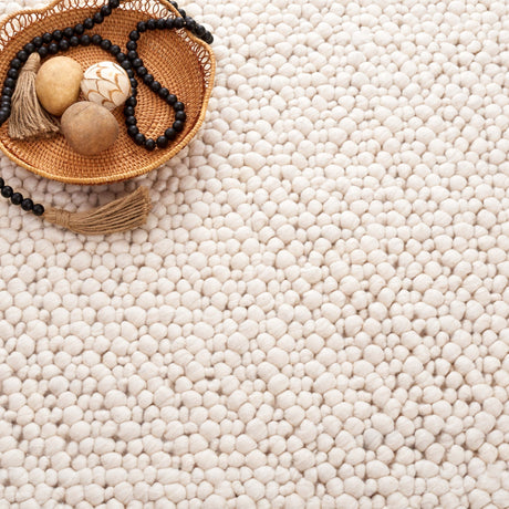 Safavieh Natura Nat258A Ivory Rug.