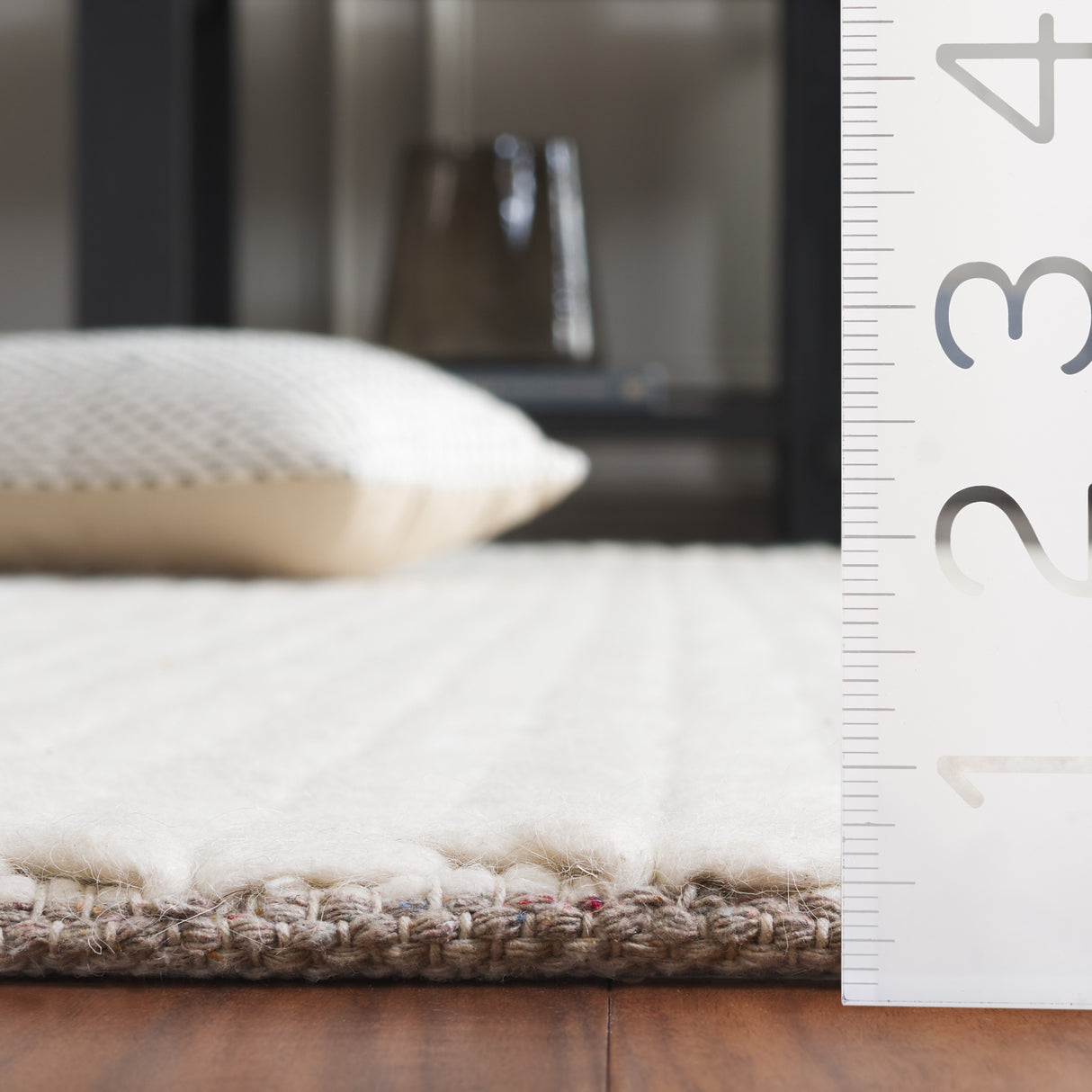 Safavieh Natura Nat707A Ivory Rug.