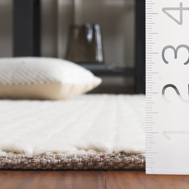 Safavieh Natura Nat707A Ivory Rug.
