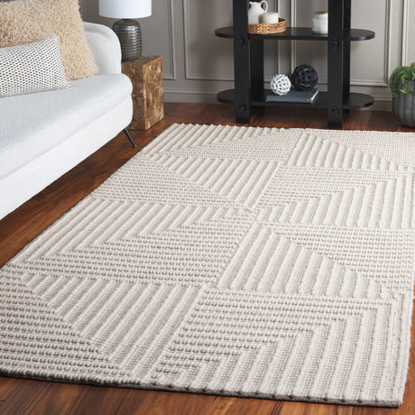 Safavieh Natura Nat709A Ivory Rug.