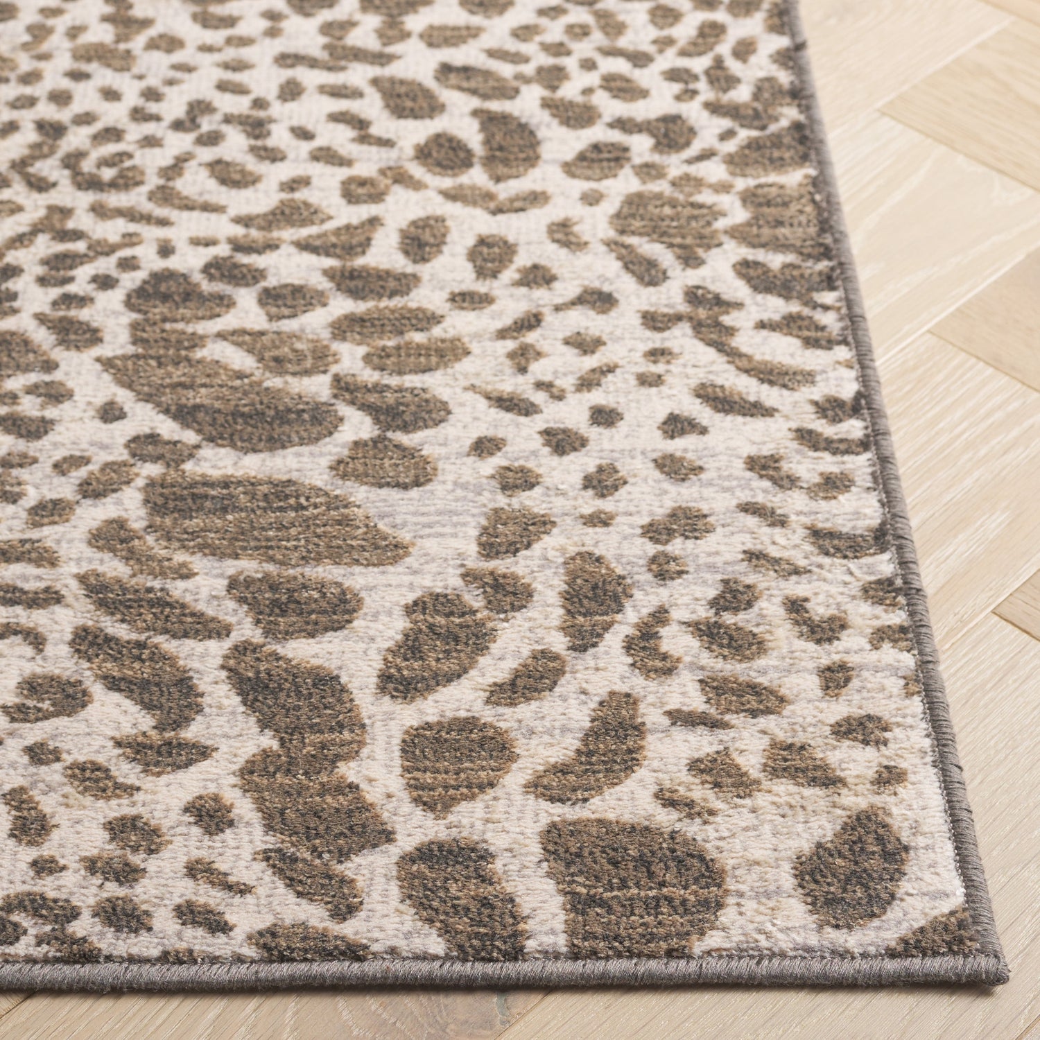 Safavieh Noble Nbl765-5350 Beige/Brown Rug.