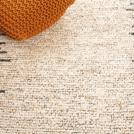 Safavieh Natural Fiber Nf953B Bleach/Black Rug.