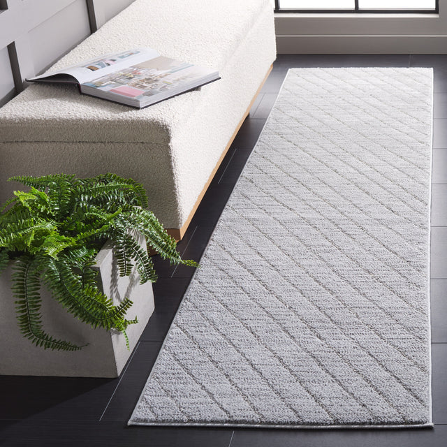 Safavieh Neptune Npe850F Light Grey/Grey Rug.