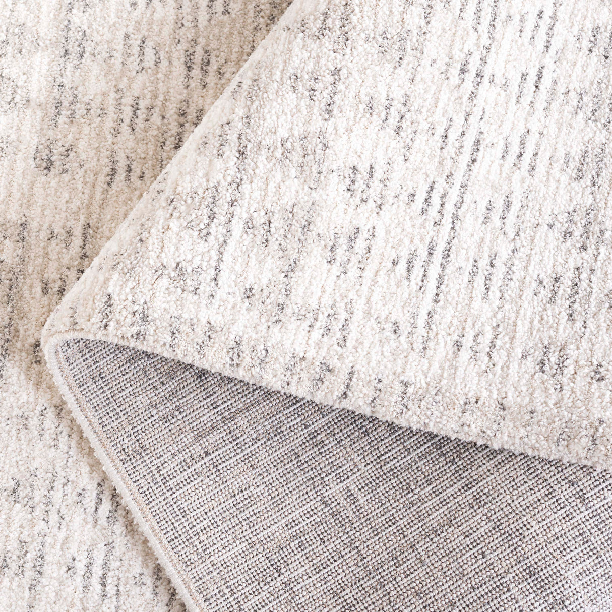 Safavieh Northport Ntp430A Ivory/Dark Grey Rug.
