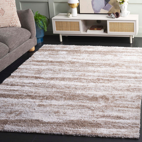 Safavieh Penelope Shag Pnl510E Taupe/Ivory Rug.