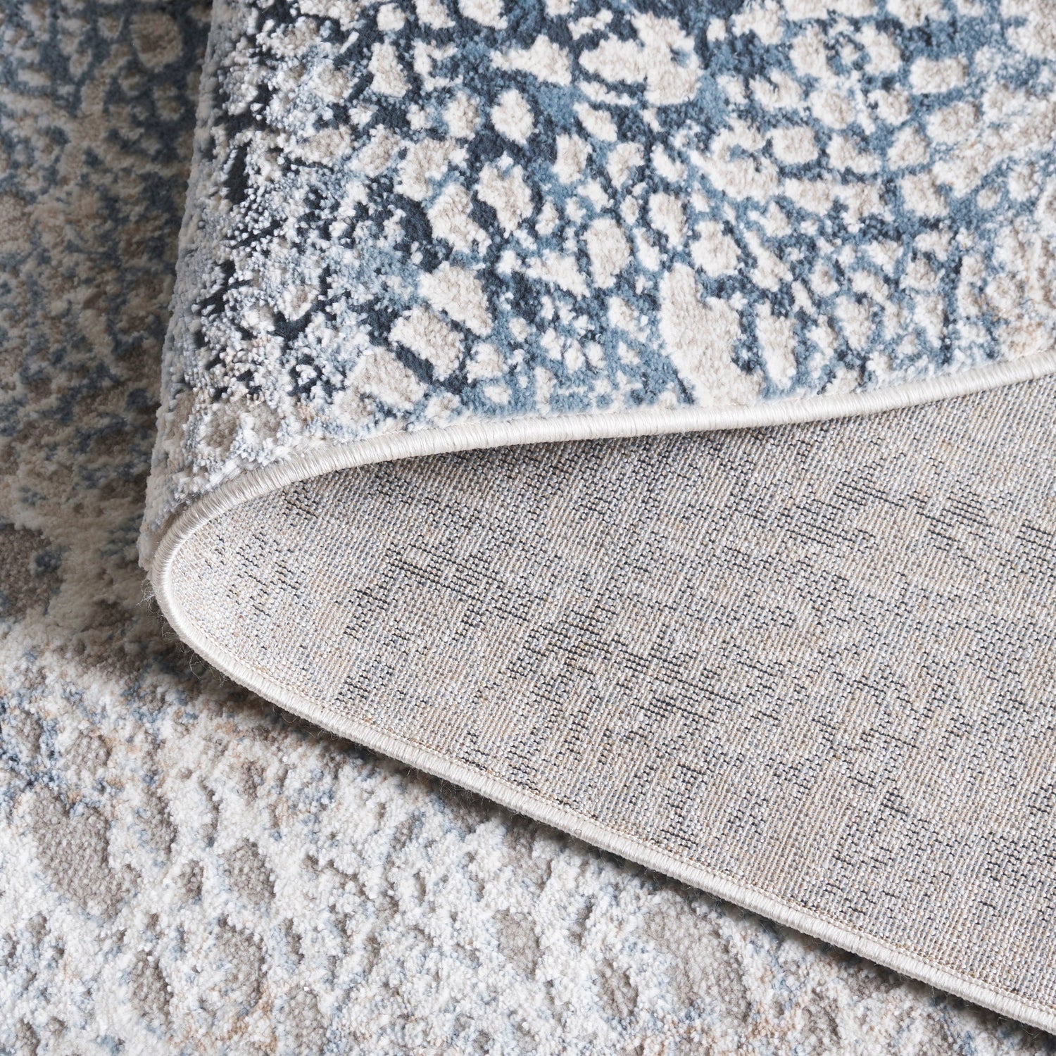Safavieh Parker Prk116M Blue/Taupe Rug.