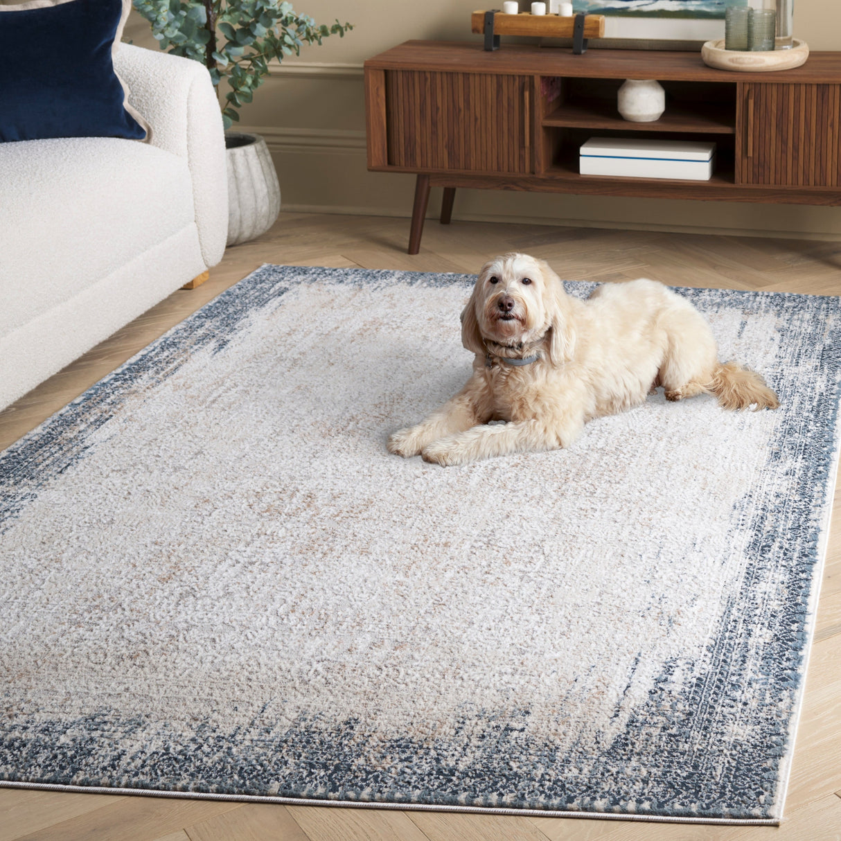 Safavieh Parker Prk117E Taupe/Blue Rug.