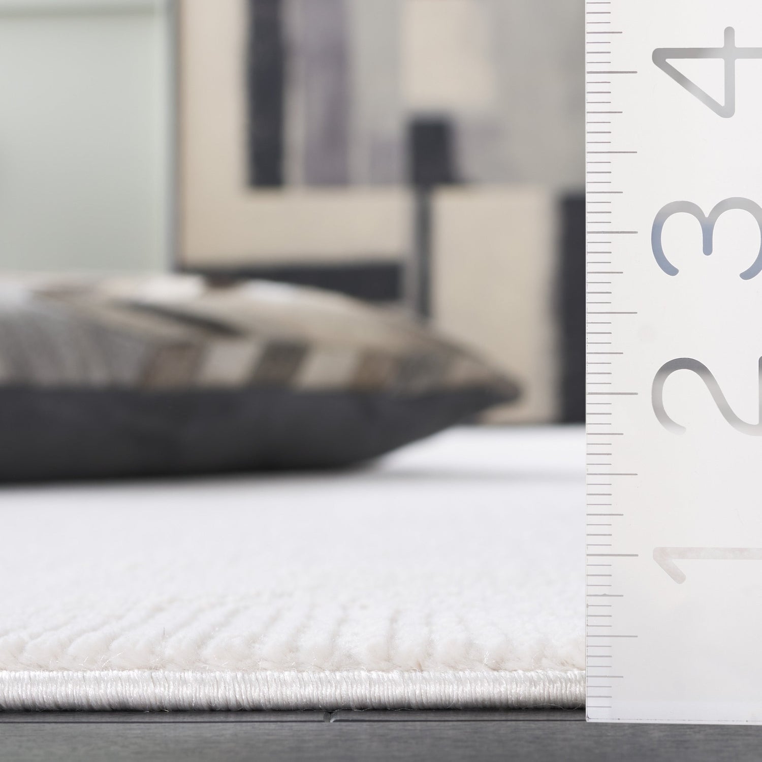 Safavieh Parker Prk122E Taupe Rug.