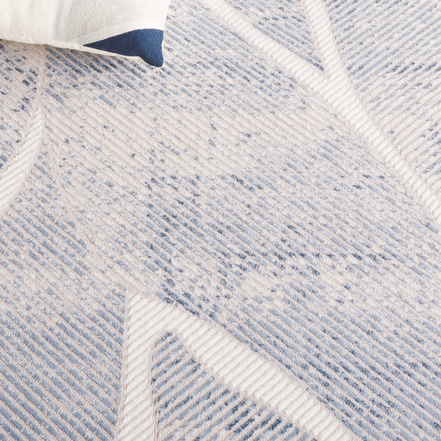 Safavieh Prestige Pte104A Ivory/Blue Rug.