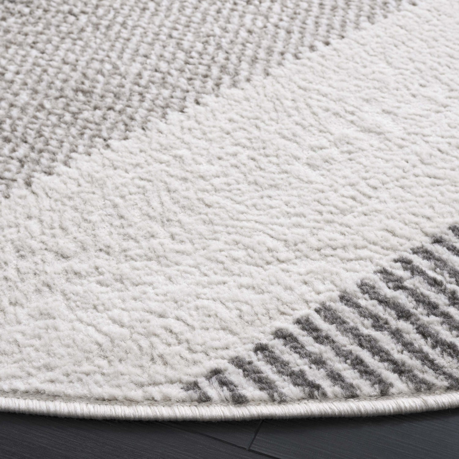Safavieh Pyramid Pyr244A Ivory/Grey Rug.