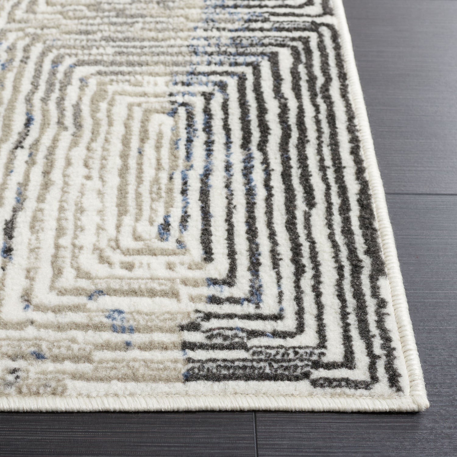 Safavieh Pyramid Pyr249A Ivory Grey/Navy Rug.