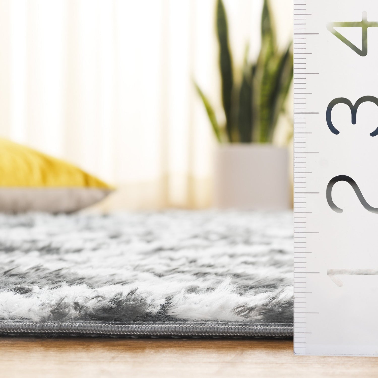 Safavieh Rainbow Shag Rbo102H Charcoal/White Rug.