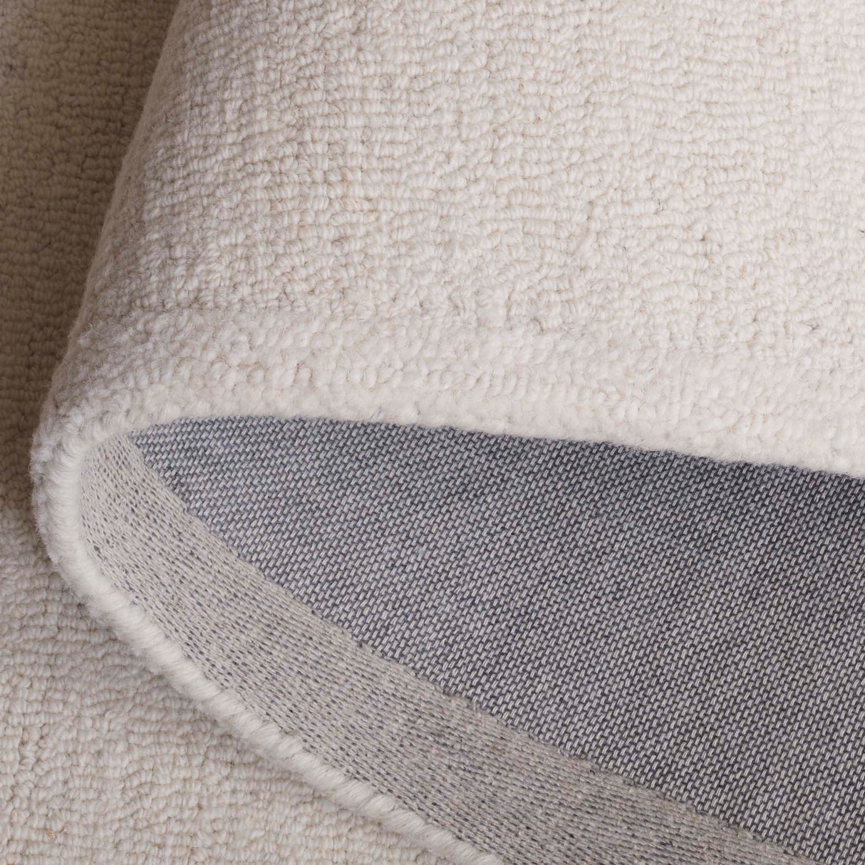 Safavieh Rodeo Drive Rd377A Ivory/Beige Rug.
