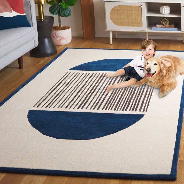 Safavieh Rodeo Drive Rd377N Ivory/Navy Rug.