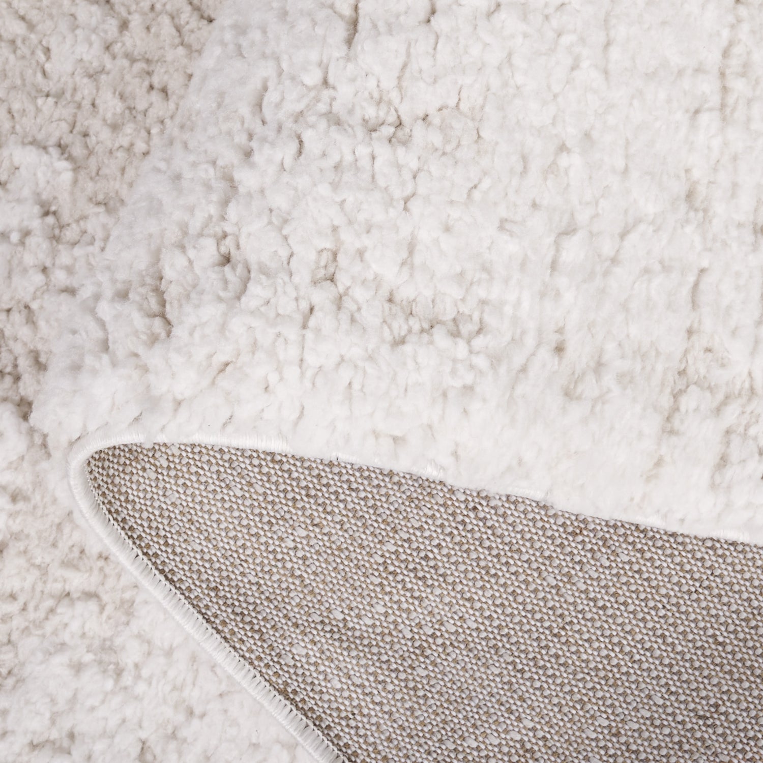 Safavieh Rumi Shag Rms122A Ivory/Light Beige Rug.