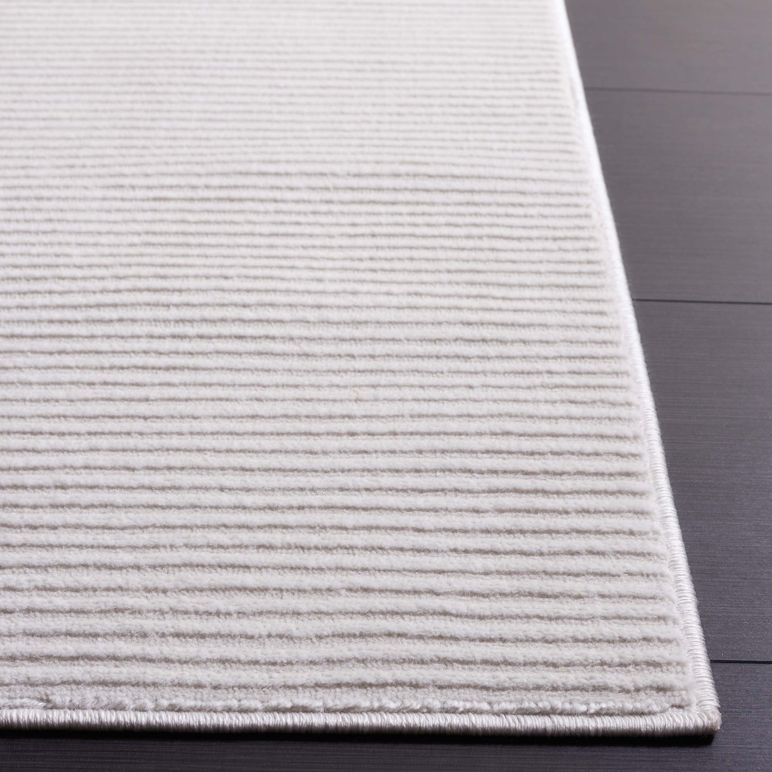 Safavieh Saylor Say104A Ivory Rug.